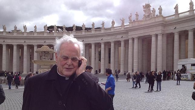 El Papa Francisco bromea con los cardenales: «Que Dios les perdone por lo que han hecho»
