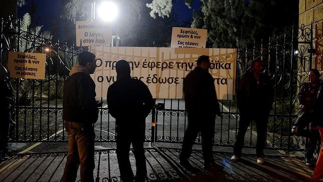 El Eurogrupo analiza los términos del rescate a Chipre