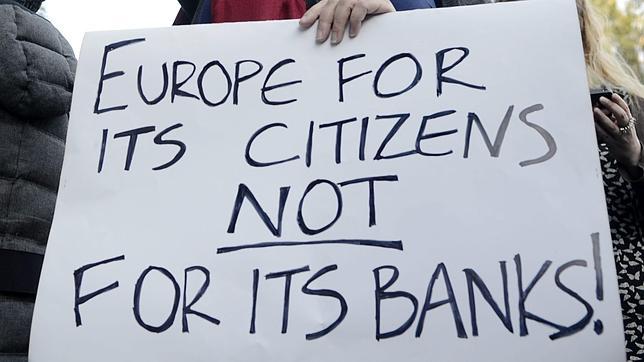 El Gobierno de Chipre ve improbable que el Parlamento apruebe la quita acordada con la troika