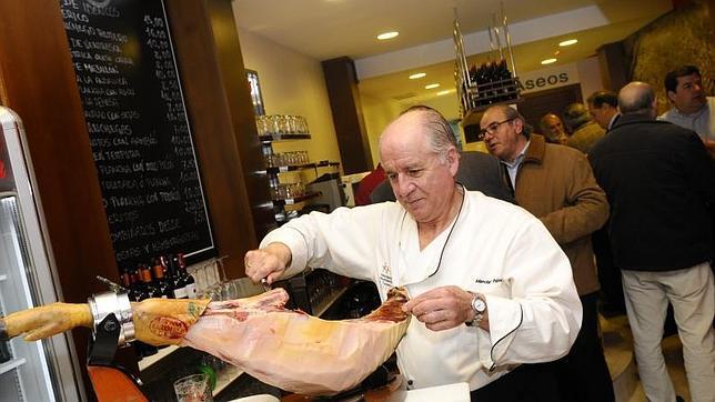 Taberna «La Dehesa» en pleno Casco
