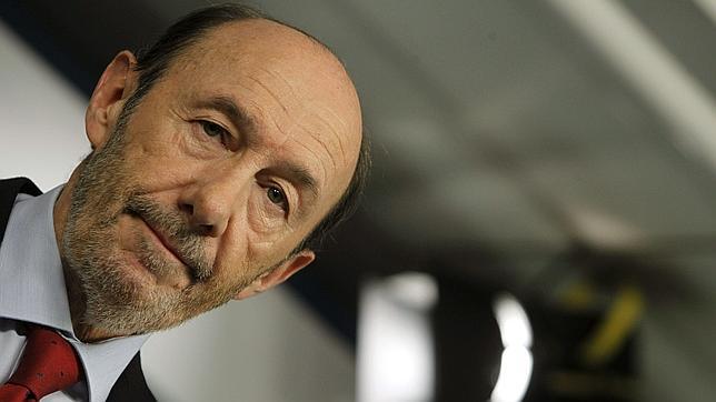 Rubalcaba: Diez claves de un líder sin liderazgo