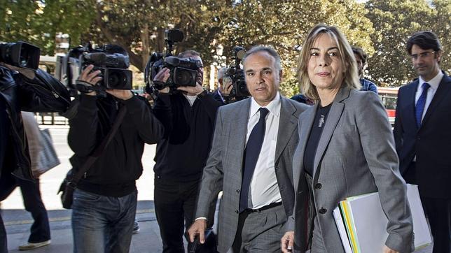 La alcaldesa de Alicante aporta nuevos documentos para «confirmar» su inocencia