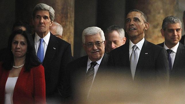 Abbas indulta a un periodista que le insultó en Facebook