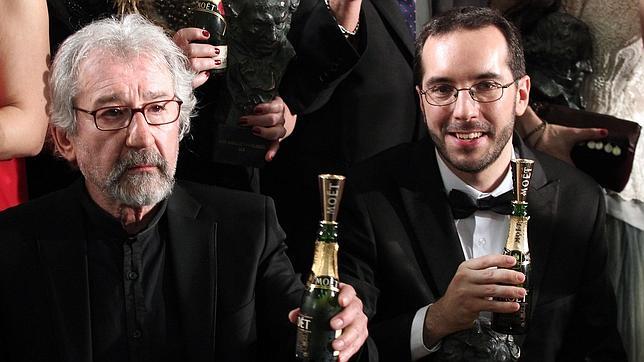 Medina despliega la alfombra roja