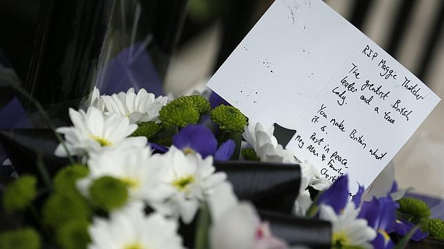 Aznar: «Su energía reformadora y su pasión por la libertad son el mayor legado de Thatcher»