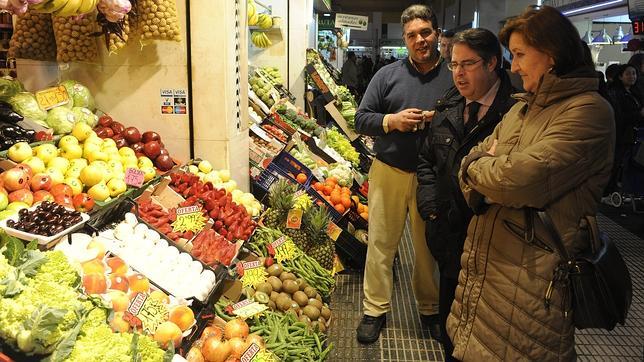 El emprendedor español invirtió un 40% menos para montar su negocio en 2012