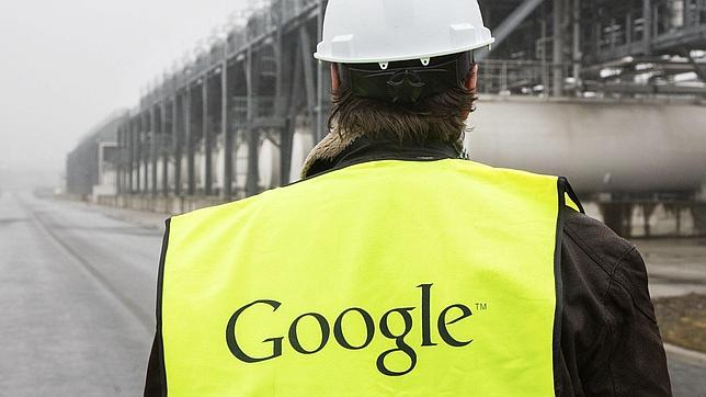 Google mueve fichas para no tener que pagar multa en la investigación de la UE