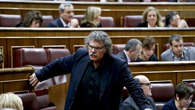 Joan Tardà: «Nosotros vamos con hondas y el enemigo va con tanques»