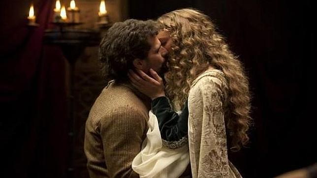 En la serie «Isabel» de TVE Michelle Jenner y Rodolfo Sancho interpretan a los Reyes Católicos