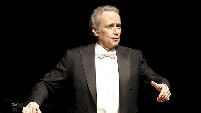 El festival Jardins de Pedralbes se estrena con Josep Carreras, Earth Wind & Fire y Julio Iglesias