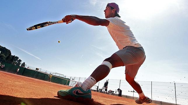 Nadal: «No quiero hablar más de la rodilla»