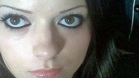 Mata a sus tres hijos y se suicida porque su marido la dejó por otra mujer