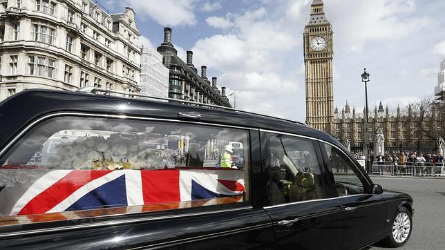 Aguirre y Margallo asistirán al funeral de Margaret Thatcher en Londres
