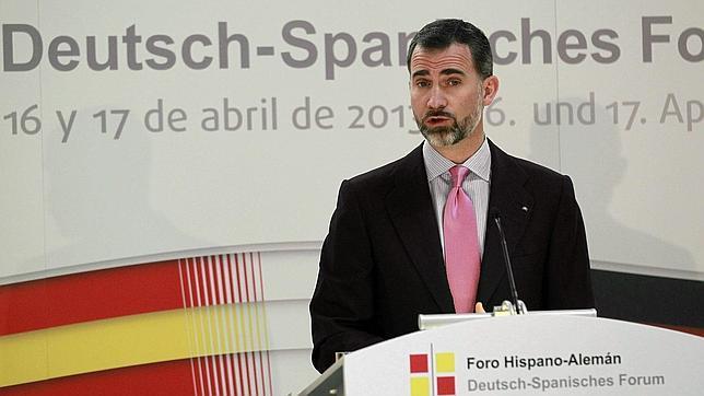 El Príncipe defiende el modelo europeo e insta a huir de «actitudes insolidarias»