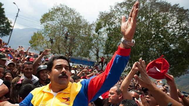 Maduro consolidará la revolución «en nombre de los ocho compatriotas asesinados»