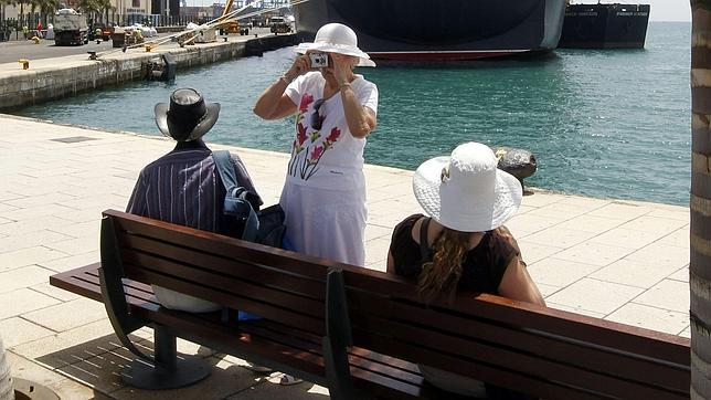 La llegada de turistas repuntó un 7,9% en marzo por la Semana Santa