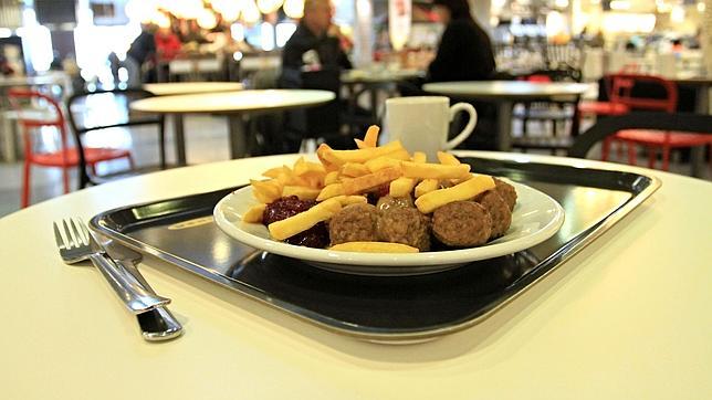 Ikea retira sus albóndigas en sus restaurantes en Francia