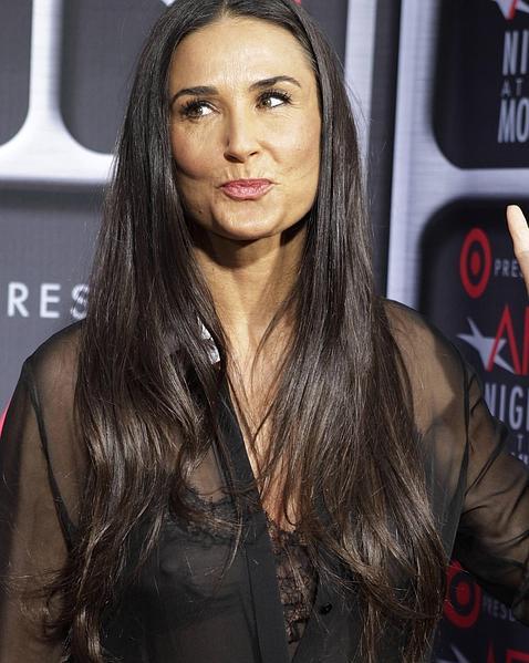 Las transparencias peligrosas de Demi Moore