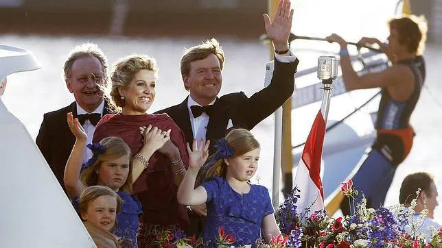 Holanda celebra la investidura de Guillermo Alejandro como rey de Holanda