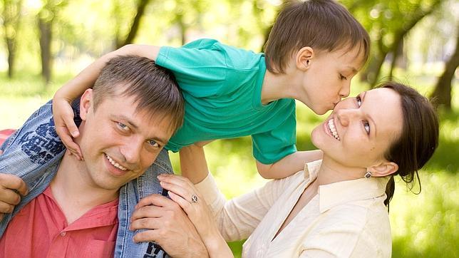 Los pequeños gestos diarios de la familia es lo que hace feliz a los españoles