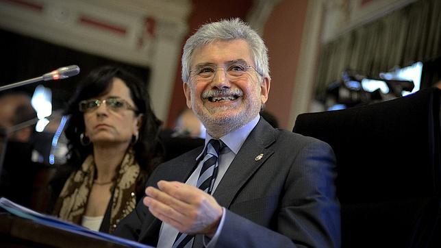 Intercambios de «despreciable» y «mamarracha» en el pleno de Orense