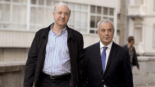 Agustín Fernández, alcalde de Orense, junto a «Pachi» Vázquez, líder del PSdeG