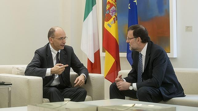 Rajoy, abierto a pactar con el PSOE sobre pensiones y reforma de la Administración