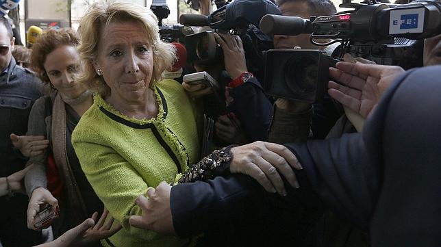 Esperanza Aguirre: «Al ministro de Hacienda le gusta subir impuestos»