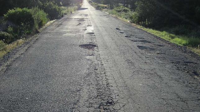 La conservación de las carreteras españolas es mala, según la AEC