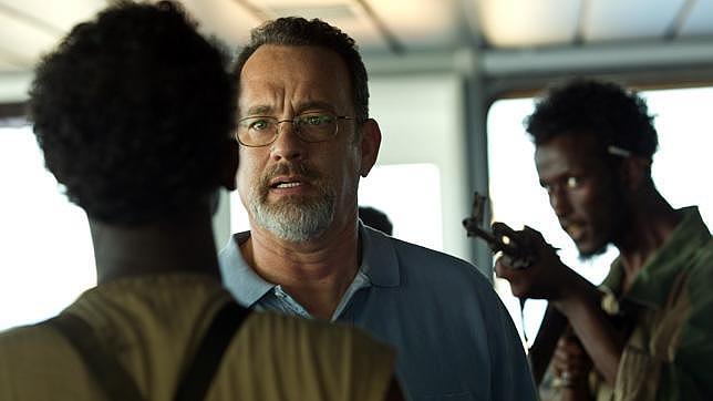 Primeras imágenes de lo nuevo de Tom Hanks: «Capitán Phillips»