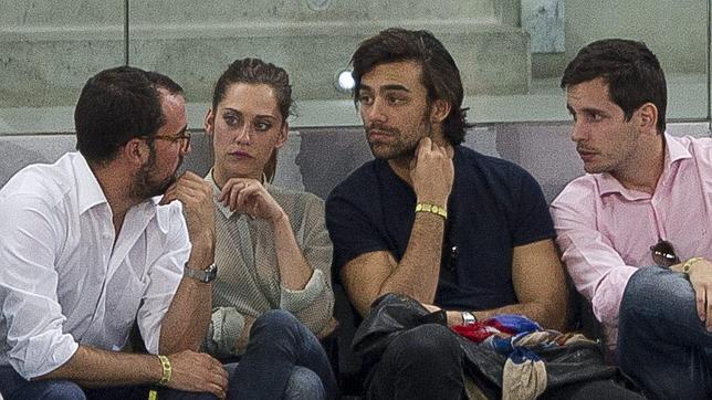 María León junto a Diego Osorio (de azul) en el tenis