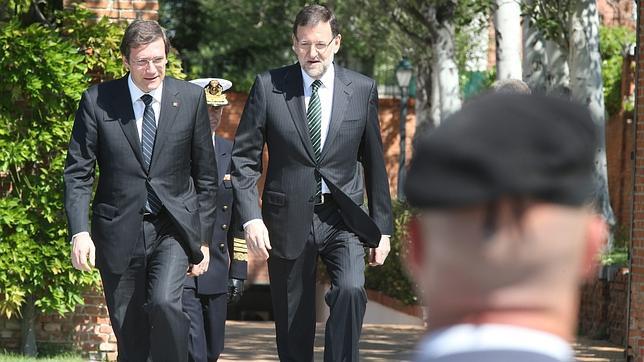 Rajoy y Coelho suman fuerzas para exigir más rapidez en las reformas europeas