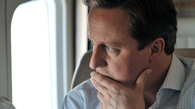 Los euroescépticos obligan a Cameron a plasmar por escrito su consulta sobre la UE