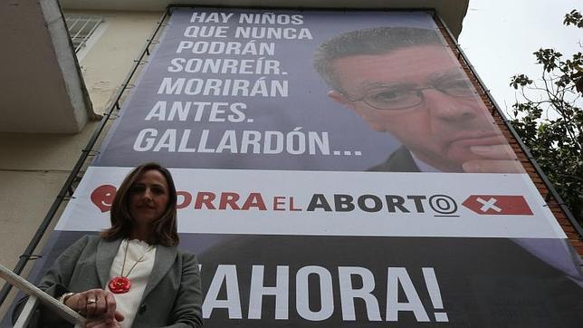 Derecho a Vivir pide a la sociedad «borrar» la actual ley del aborto