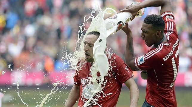 Boateng duchó a Ribery con cerveza sin alcohol