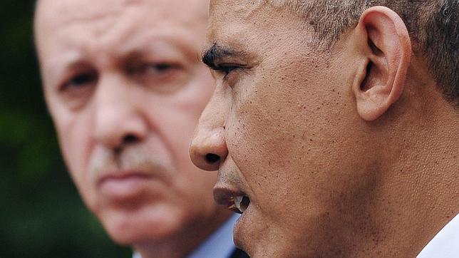 Obama pide ayuda al Congreso para evitar otro Bengasi