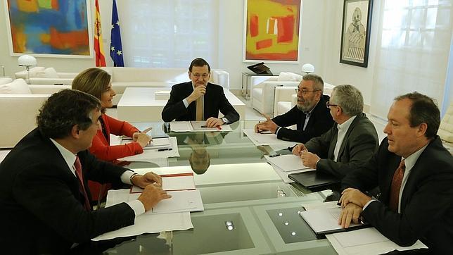 Rajoy dará una respuesta «sensata y equilibrada» para pactar el déficit autonómico