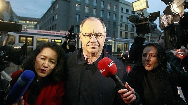 Elmer, a su llegada a los juzgados en enero de 2011