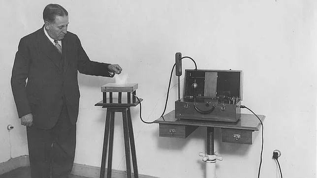 El ingeniero español que desarrolló un teléfono móvil hace un siglo