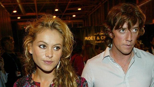 El hermano de Paulina Rubio dice que Colate la maltrató