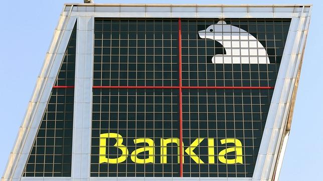 Bankia cae un 7,69 % un día antes de que coticen las acciones de la ampliación