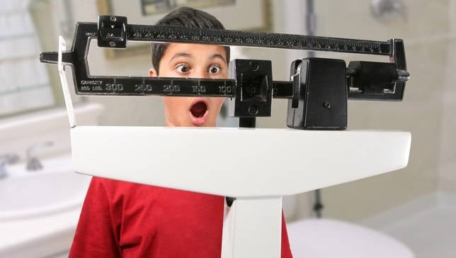 Cuatro de cada diez jóvenes españoles sufren exceso de peso
