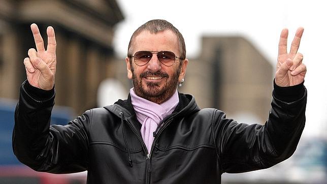 Ringo Starr publicará un libro con fotografías inéditas de los Beatles