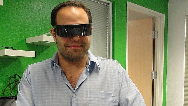 Tras Google Glass llega Atheer Labs, unas gafas para manipular objetos en 3D