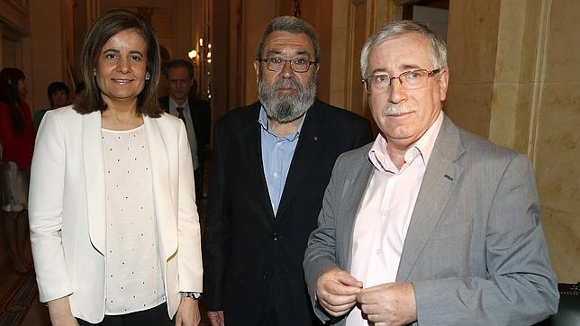 Toxo y Méndez instan a Linde a aplicarse la receta de eliminar el salario mínimo