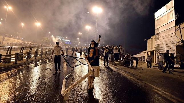 Muere por disparo un joven de 22 años durante manifestaciones en Turquía