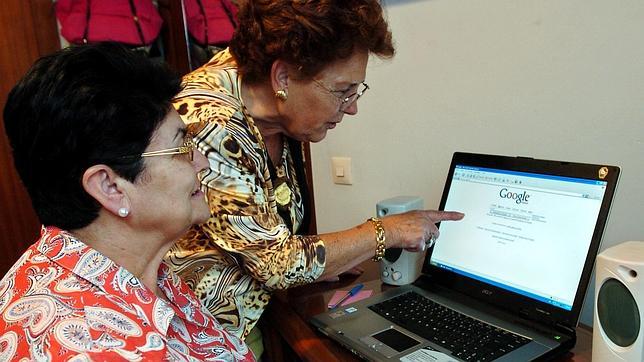 Los españoles abogan por restringir el acceso de los menores a Internet