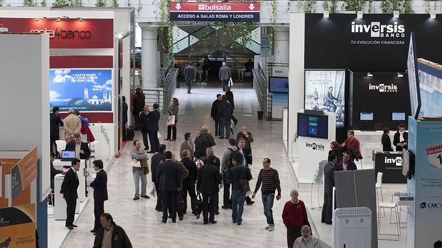 Ahorradores y mercados, cara a cara en Bolsalia