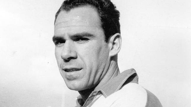 Telmo Zarra, máximo goleador de Primera División con 252 goles