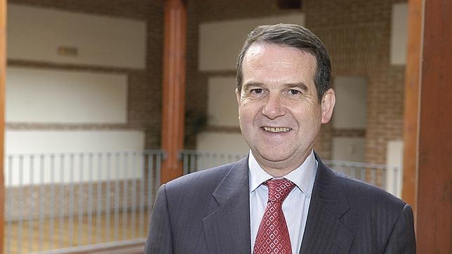 Caballero autorizó 80 millones en gastos discrecionales sin control fiscal